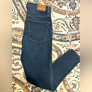 Madewell High Rise 10” jeans in indigo, Size 30